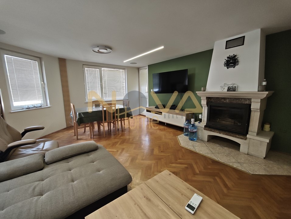 Продава 4-СТАЕН, гр. Варна, Колхозен пазар, снимка 3 - Апартаменти - 53632370