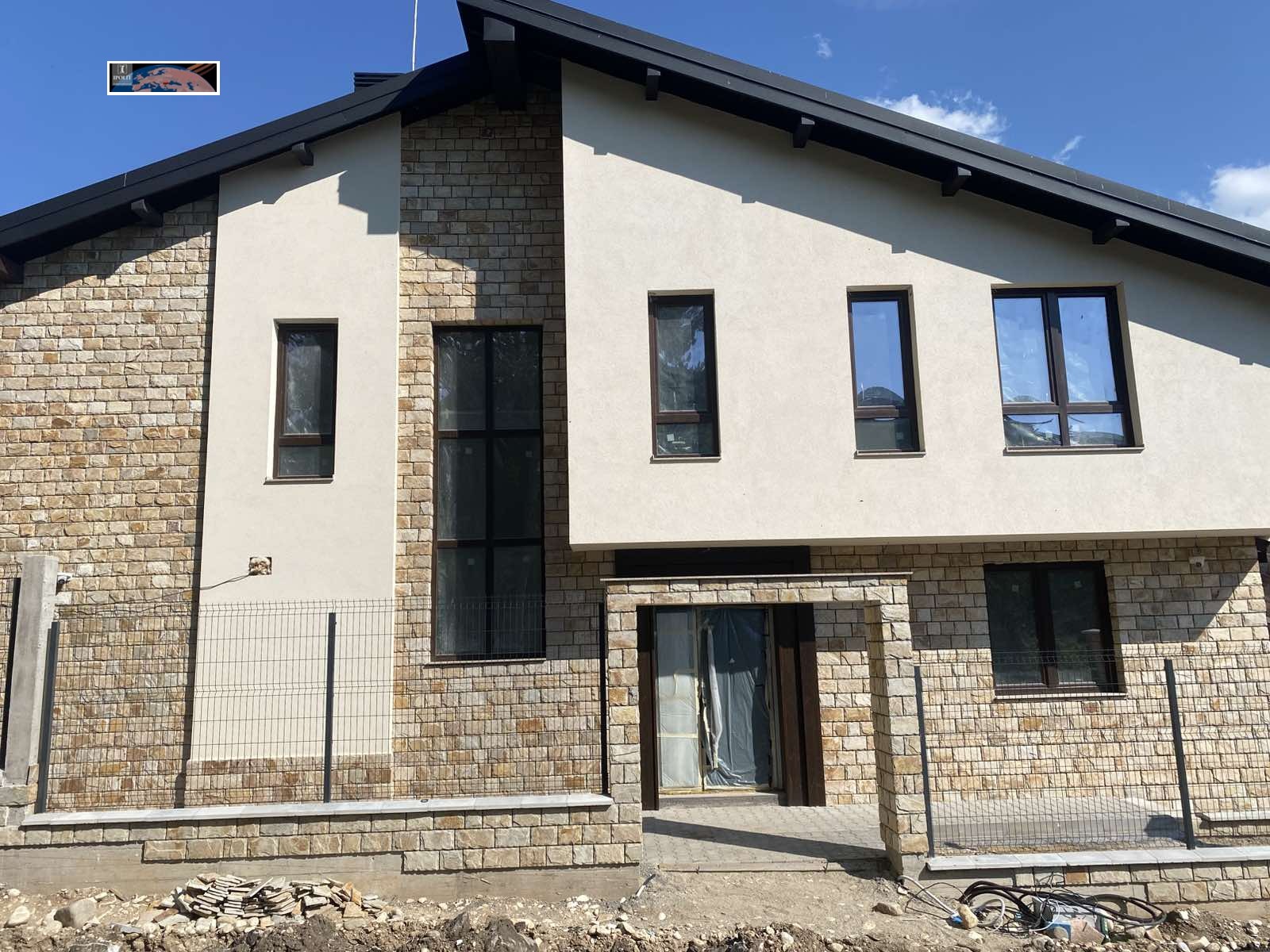 Продава КЪЩА, гр. Разлог, област Благоевград, снимка 2 - Къщи - 50497776