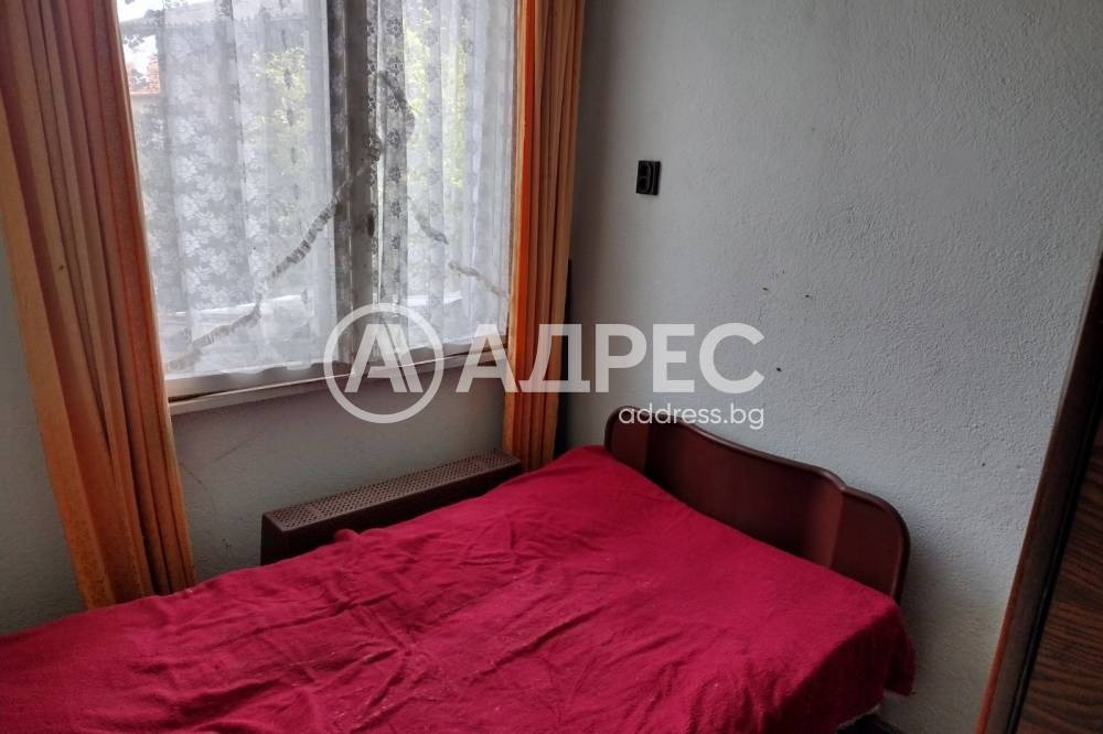 Продава КЪЩА, гр. Долна баня, област София област, снимка 9 - Къщи - 54448038