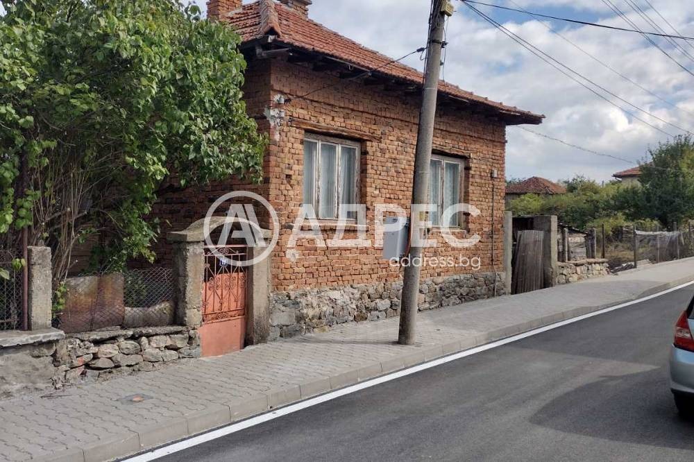 Продава КЪЩА, гр. Долна баня, област София област, снимка 3 - Къщи - 54448038