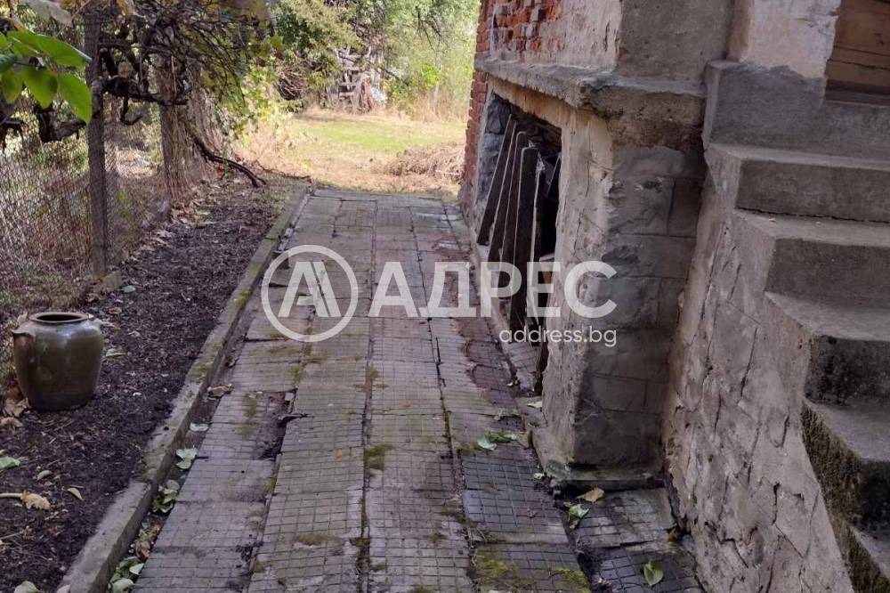 Продава КЪЩА, гр. Долна баня, област София област, снимка 14 - Къщи - 54448038