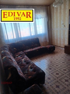1 yatak odası Kavarna, bölge Dobriç