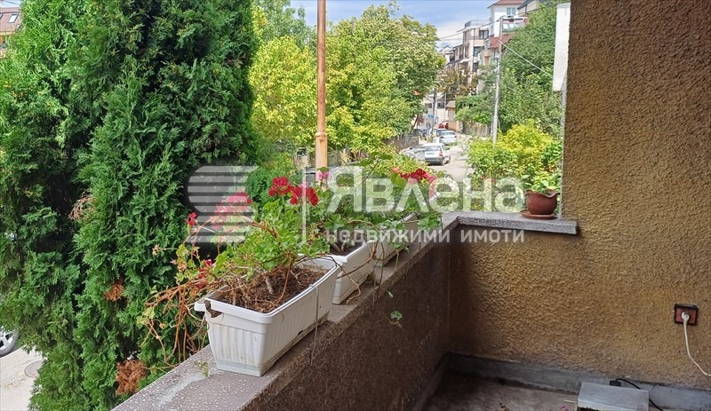 En venta  2 dormitorios Sofia , Oborishte , 120 metros cuadrados | 31126236 - imagen [2]