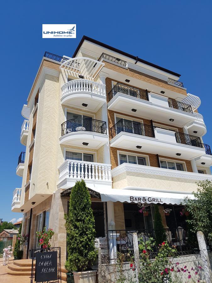 Продава  Хотел, област Бургас, гр. Ахелой •  770 000 EUR • ID 18369362 — holmes.bg - [1] 