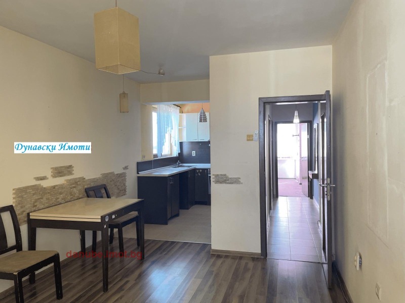 À venda  2 quartos Ruse , Vazrajdane , 76 m² | 74183301 - imagem [2]