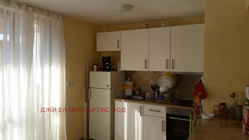 Продава  Къща област София , с. Владо Тричков , 260 кв.м | 75049783 - изображение [5]