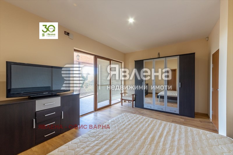 Продава КЪЩА, с. Болярци, област Варна, снимка 8 - Къщи - 53026481