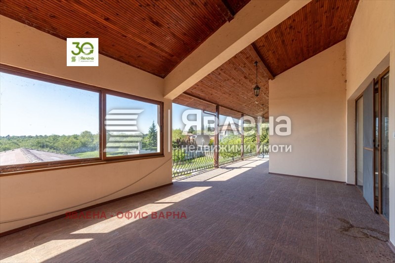 Продава КЪЩА, с. Болярци, област Варна, снимка 11 - Къщи - 53026481