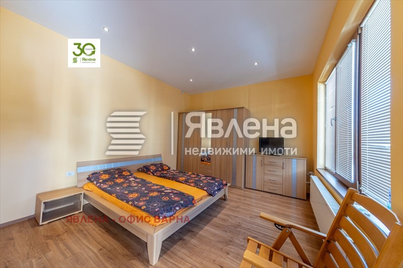 Продава КЪЩА, с. Болярци, област Варна, снимка 9 - Къщи - 53026481