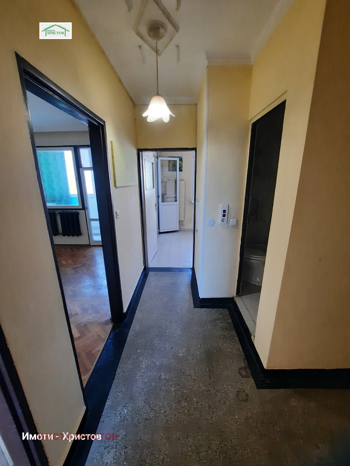 Продава 2-СТАЕН, гр. Шумен, 5-ти полк, снимка 9 - Апартаменти - 55557614