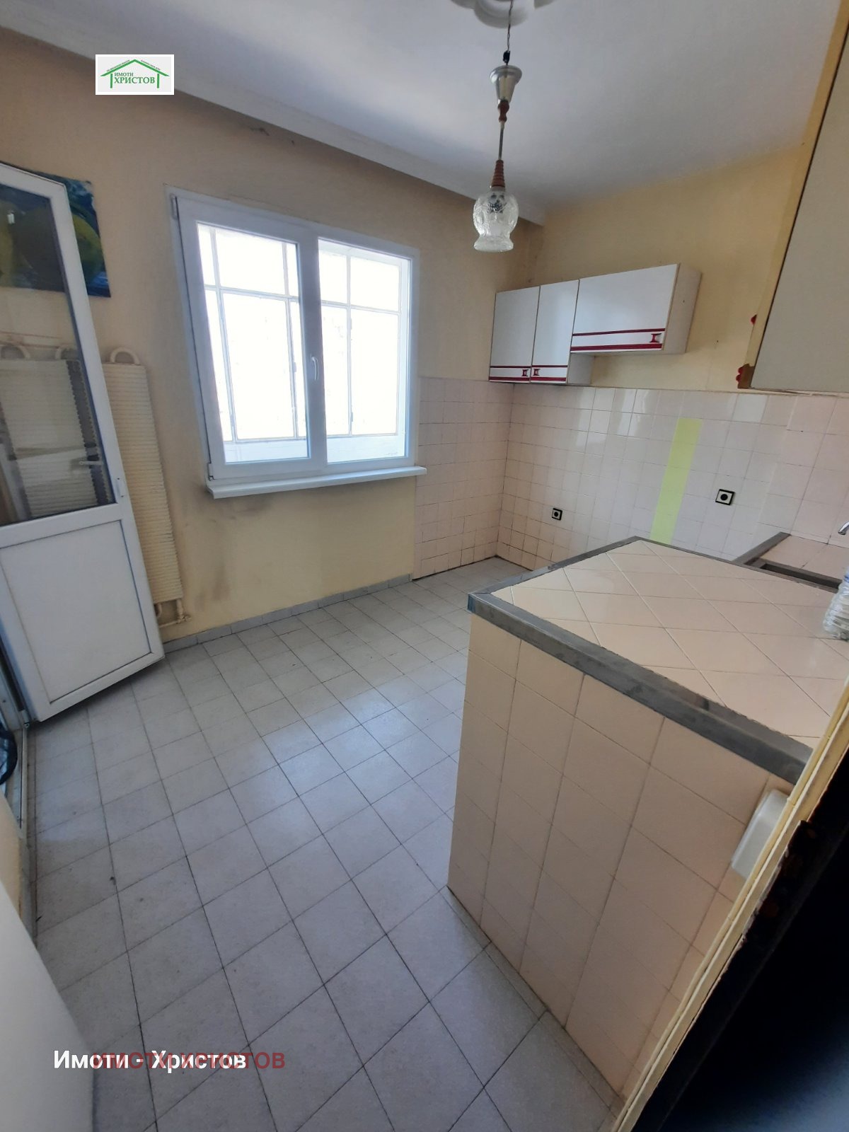 Продава 2-СТАЕН, гр. Шумен, 5-ти полк, снимка 6 - Апартаменти - 55557614
