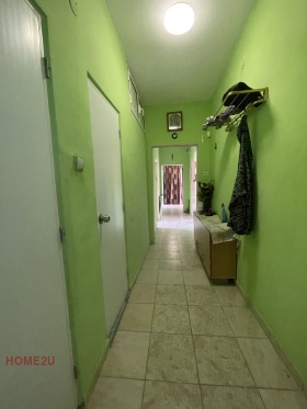 Продажба на четеристайни апартаменти в област Варна - изображение 13 