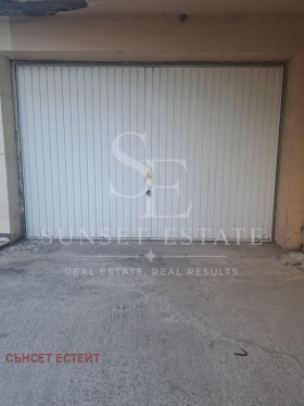 ГАРАЖ, ПАРКОМЯСТО, 23 m2