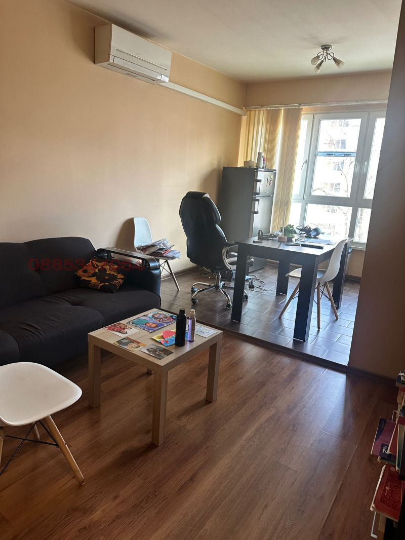 Продава 2-СТАЕН, гр. София, Надежда 1