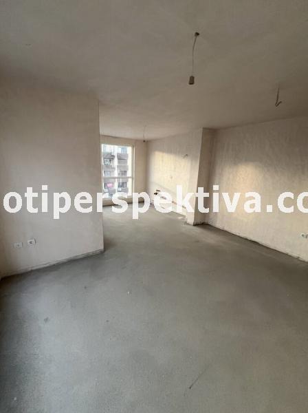 Продава МНОГОСТАЕН, гр. Пловдив, Кючук Париж, снимка 4 - Апартаменти - 33773073
