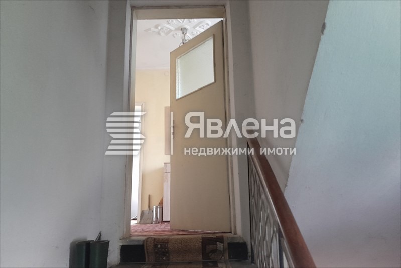 Продава КЪЩА, с. Войводиново, област Пловдив, снимка 11 - Къщи - 48328575