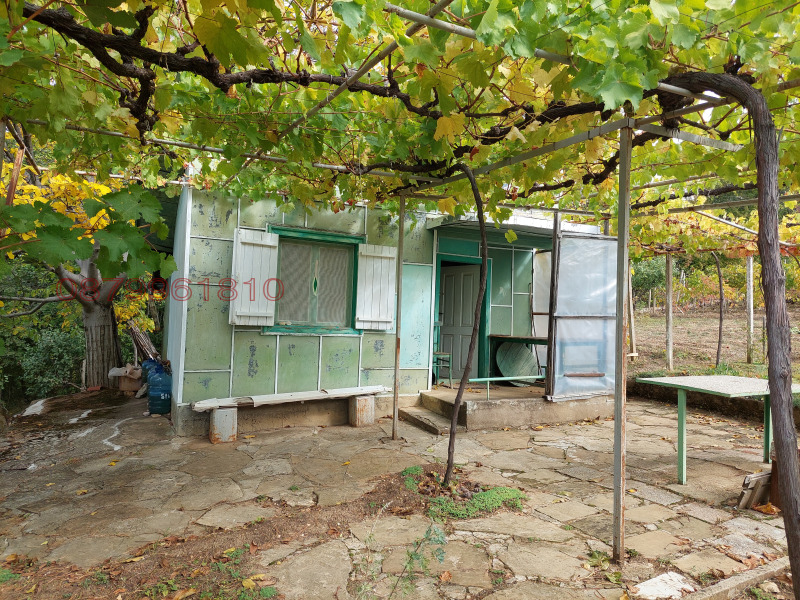 Продава ВИЛА, гр. Враца, Студентски град