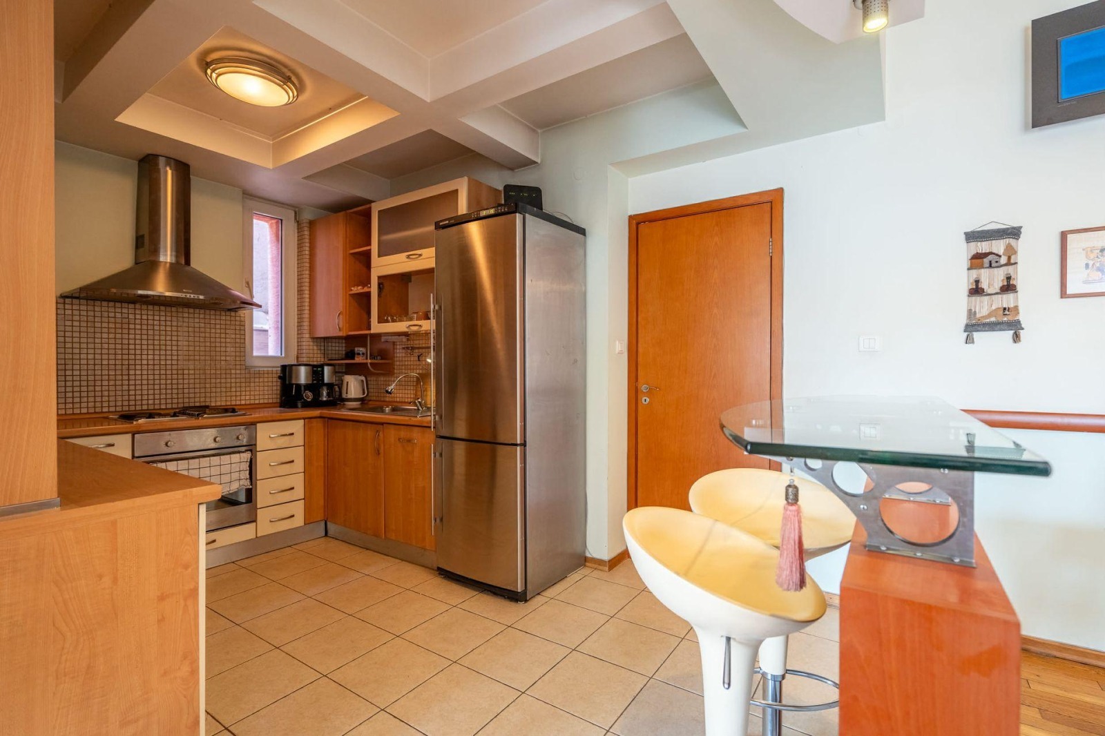 Продава 4-СТАЕН, гр. София, Център, снимка 2 - Апартаменти - 53784210