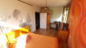 1 dormitorio Dabnika, Vratsa 4