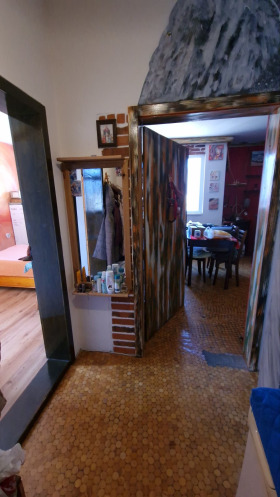 1 chambre Dabnika, Vratsa 7