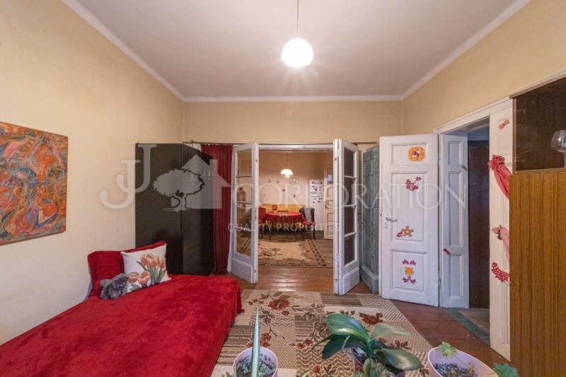 Na prodej  1 ložnice Sofia , Centar , 84 m2 | 49252490 - obraz [2]