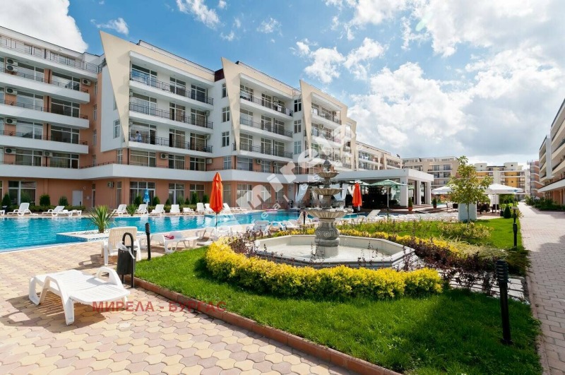 For Sale  1 bedroom region Burgas , k.k. Slanchev bryag , 66 sq.m | 36956664