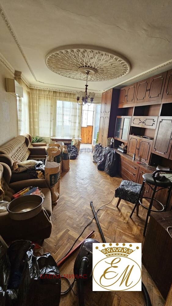 Продава  2-стаен град Шумен , Боян Българанов 1 , 76 кв.м | 61947249 - изображение [5]