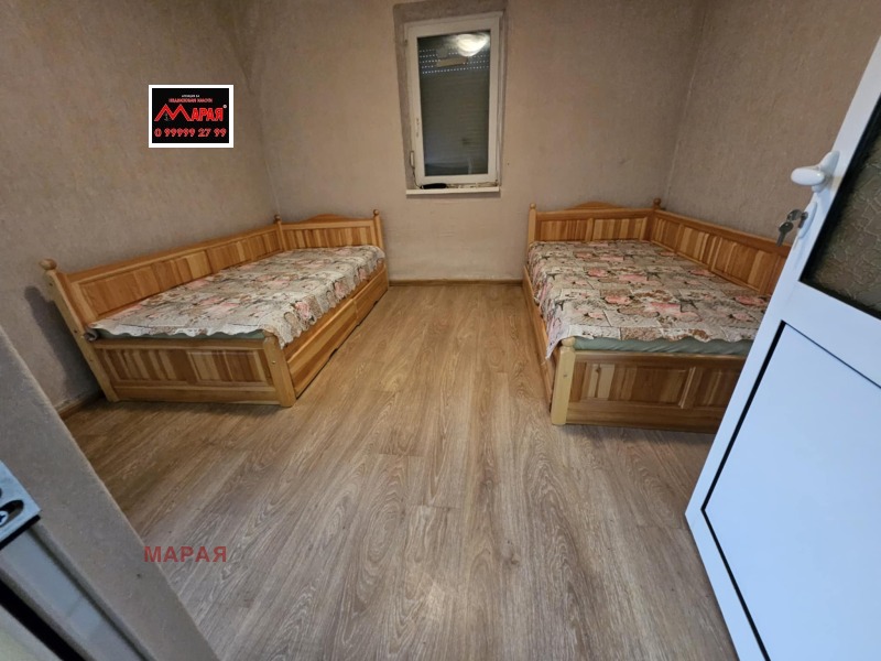 Продава ЕТАЖ ОТ КЪЩА, гр. Русе, Център, снимка 4 - Етаж от къща - 52750232