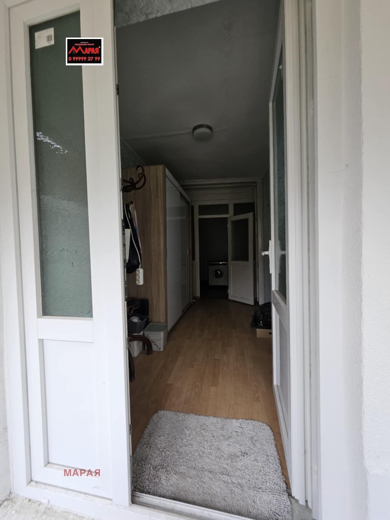 Продава ЕТАЖ ОТ КЪЩА, гр. Русе, Център, снимка 7 - Етаж от къща - 52750232