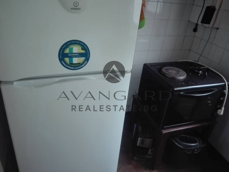 Продава ЕТАЖ ОТ КЪЩА, с. Златитрап, област Пловдив, снимка 4 - Етаж от къща - 52835290