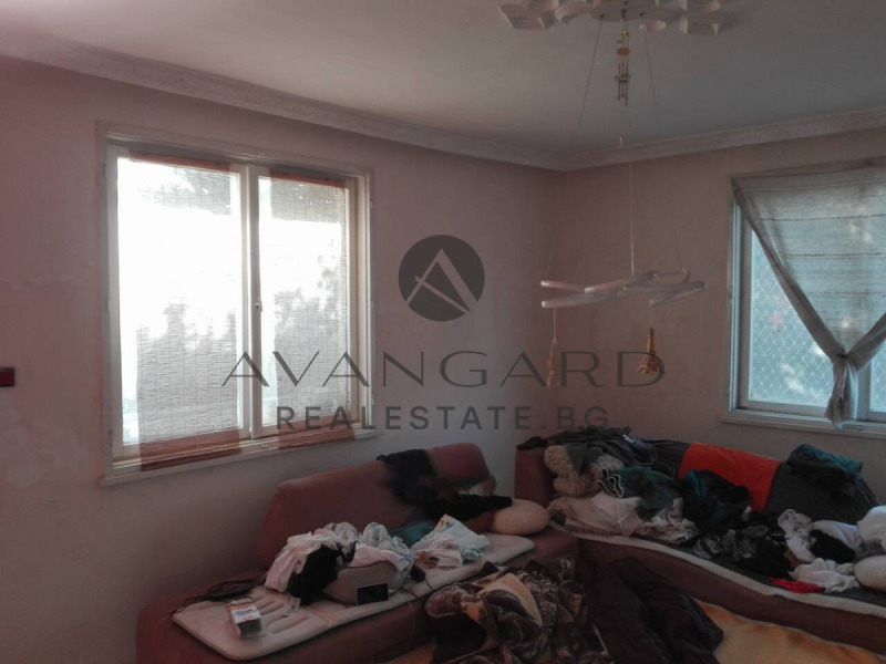 Продава ЕТАЖ ОТ КЪЩА, с. Златитрап, област Пловдив, снимка 2 - Етаж от къща - 52835290