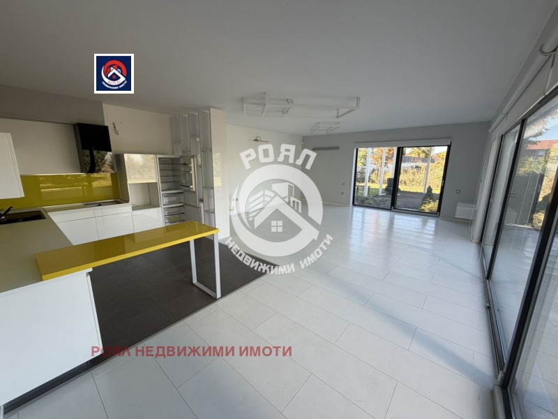 Продава КЪЩА, с. Белащица, област Пловдив, снимка 4 - Къщи - 52272180