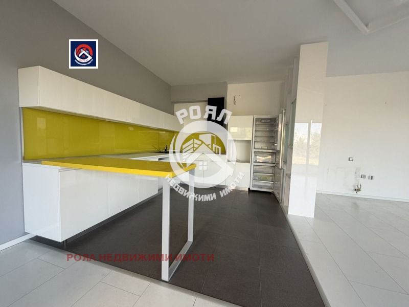 Продава КЪЩА, с. Белащица, област Пловдив, снимка 5 - Къщи - 52272180