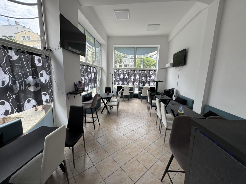 For Sale  Bar, Coffee shop Burgas , Vazrazhdane , 42 sq.m | 81975583 - image [2]