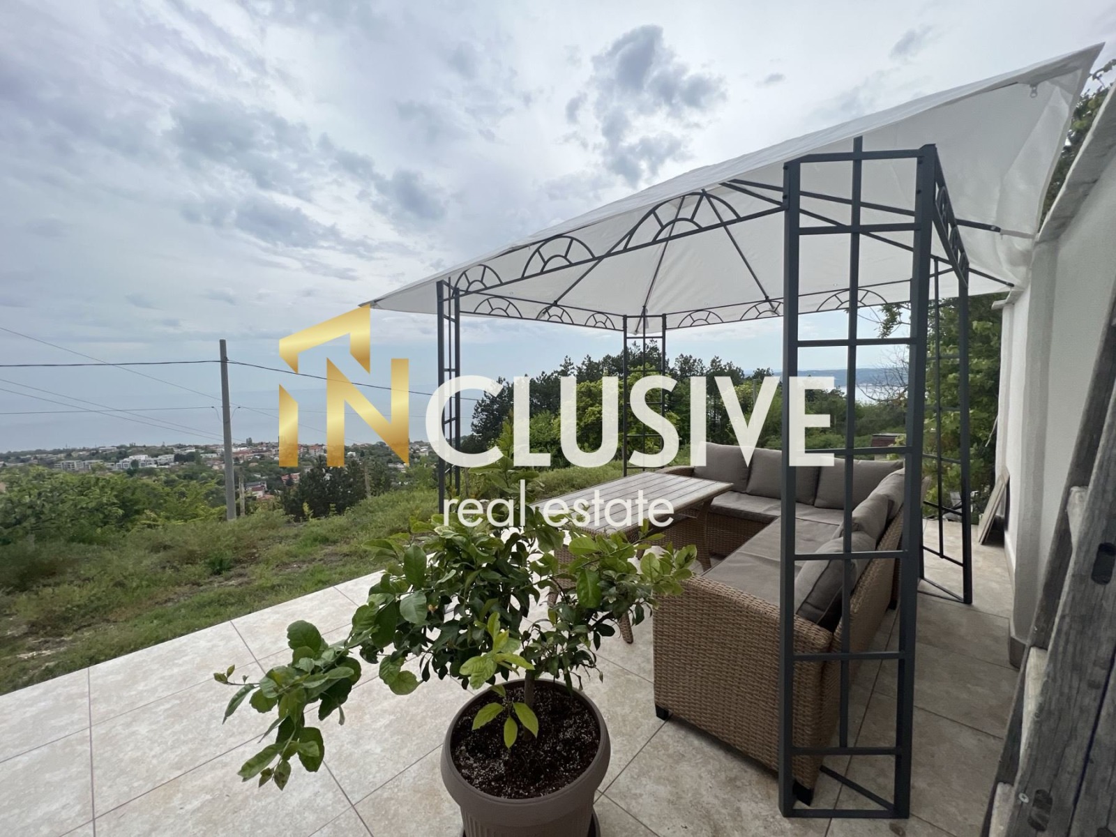 Продава КЪЩА, гр. Варна, м-т Акчелар, снимка 4 - Къщи - 53973859