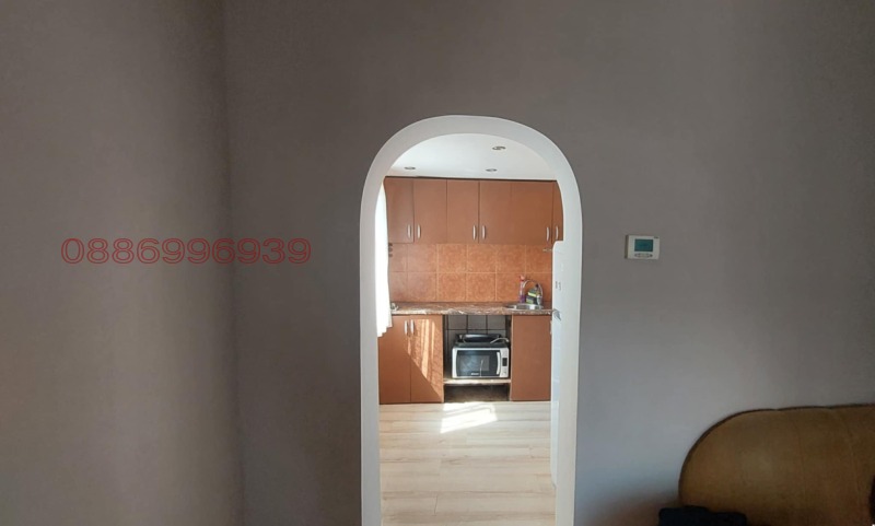 Продава КЪЩА, гр. Шумен, Добруджански, снимка 7 - Къщи - 52784470