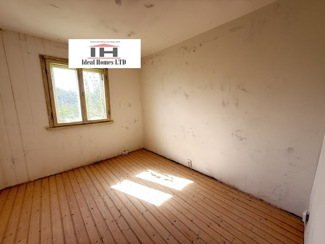 Продава КЪЩА, с. Патреш, област Велико Търново, снимка 13 - Къщи - 54650391