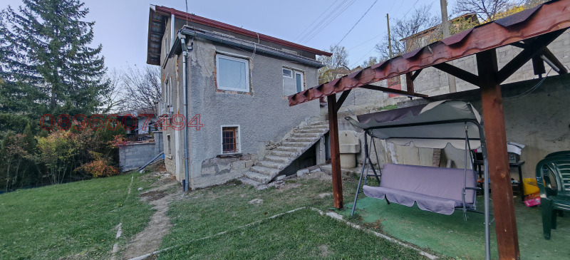 Продава КЪЩА, с. Беренде, област Перник, снимка 5 - Къщи - 52785899