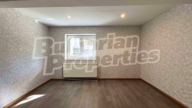 Продава КЪЩА, с. Елхово (Николаево), област Стара Загора, снимка 7 - Къщи - 52523966