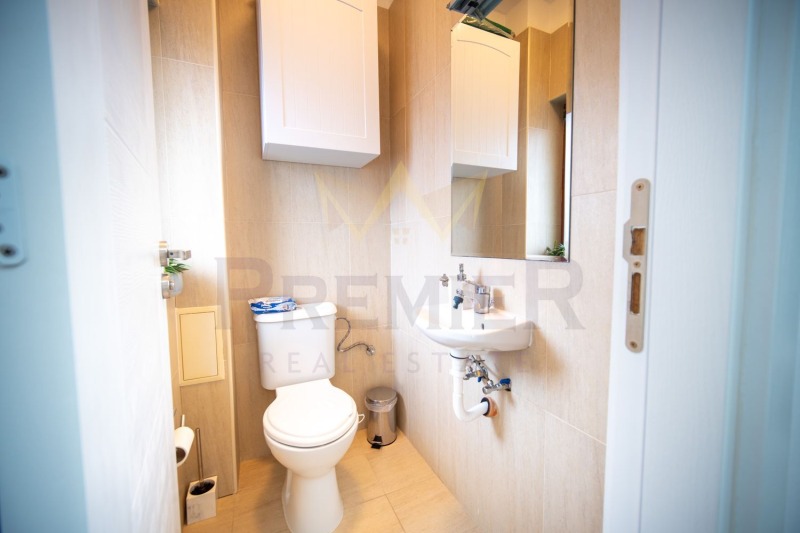 Продава КЪЩА, гр. Балчик, област Добрич, снимка 14 - Къщи - 53009223