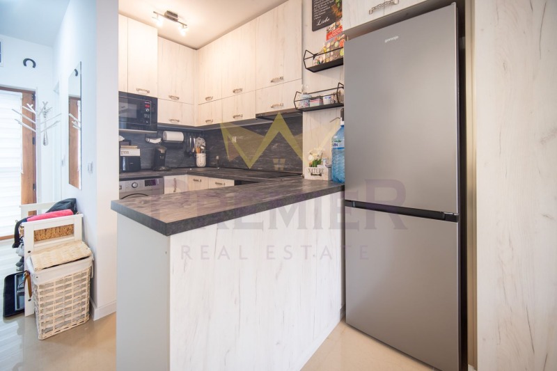 Продава КЪЩА, гр. Балчик, област Добрич, снимка 4 - Къщи - 53009223