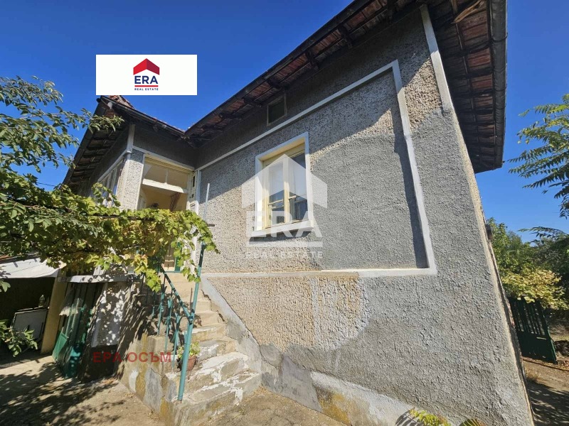 Продава КЪЩА, с. Чавдарци, област Ловеч