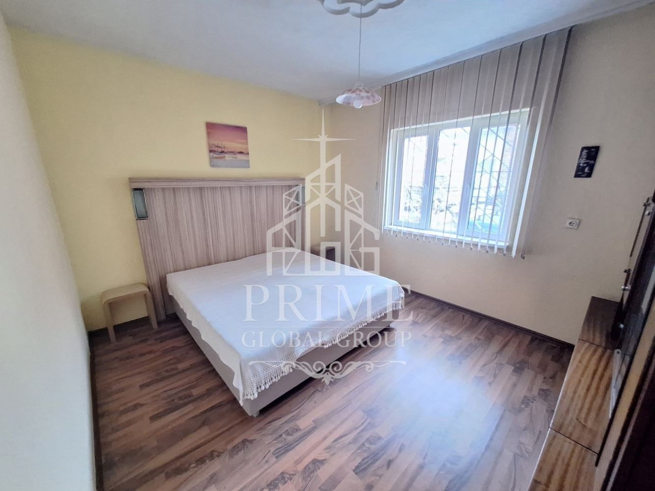 Продава КЪЩА, гр. Карнобат, област Бургас, снимка 4 - Къщи - 54203463