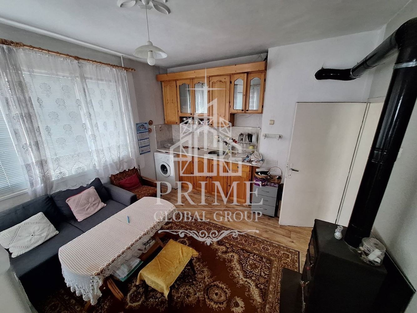 Продава КЪЩА, гр. Карнобат, област Бургас, снимка 8 - Къщи - 54203463