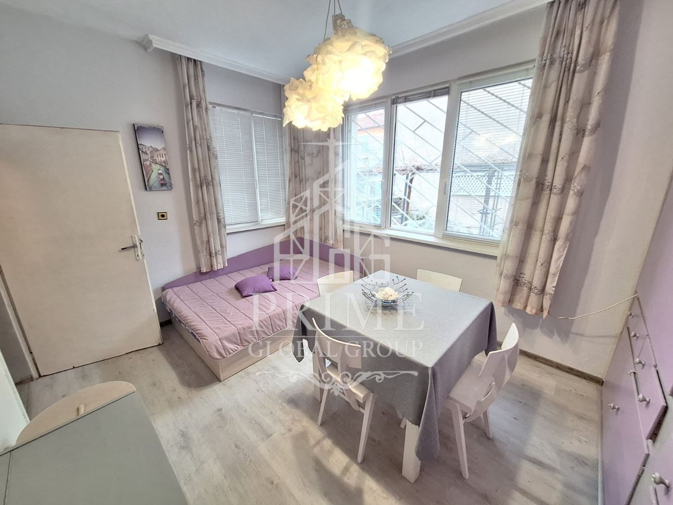 Продава КЪЩА, гр. Карнобат, област Бургас, снимка 9 - Къщи - 54203463