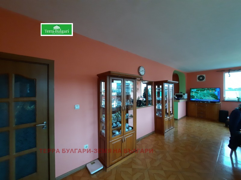 Продава ФЕРМА в област Перник, с. Касилаг - 430 кв.м / При запитване, ТЕРРА БУЛГАРИ-ЗЕМЯ НА БЪЛГАРИ