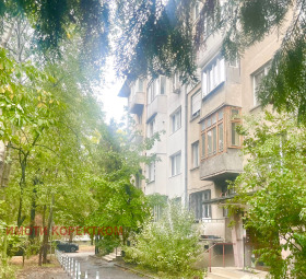 Eladó 2 hálószobás