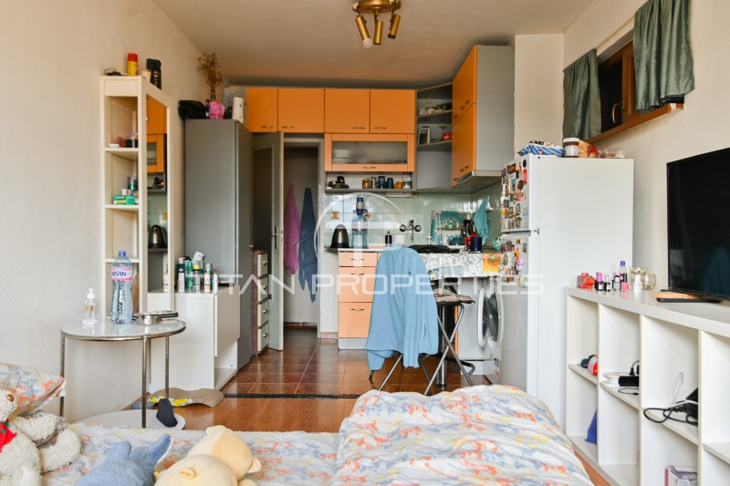 Продава  1-стаен, град София, Овча купел 2 • 70 000 EUR • ID 57438554 — holmes.bg - [1] 