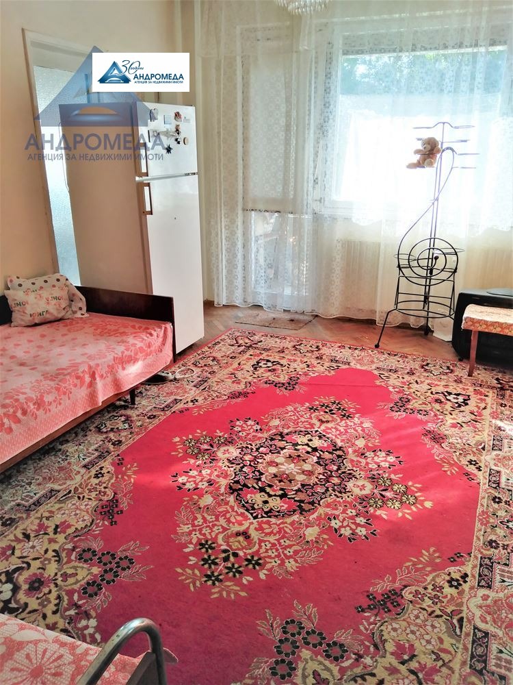 Продава  3-стаен град Плевен , Широк център , 93 кв.м | 18900988 - изображение [4]