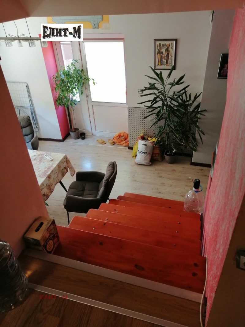 Продава  Етаж от къща град Плевен , Широк център , 115 кв.м | 68229289 - изображение [11]